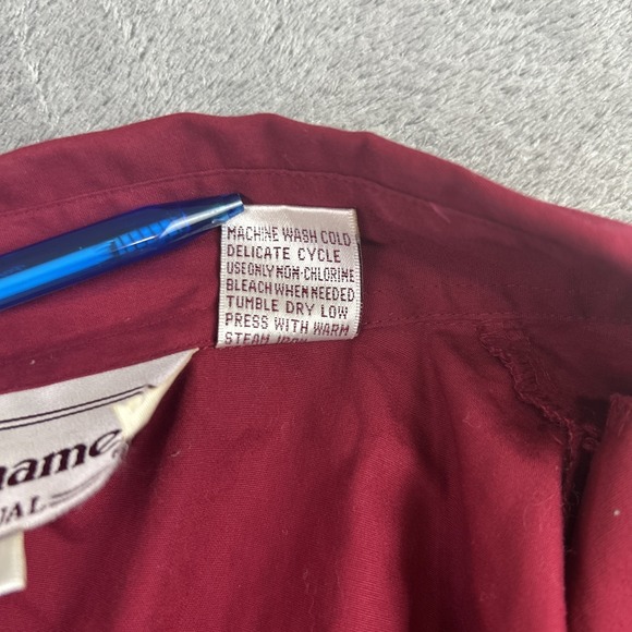 Bechamel Blouse M Red Native American Embroidery Metal‎ Indian Head Buttons VTG - Picture 13 of 13